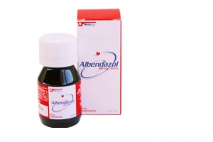 Albendazol