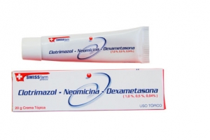 Clotrimazol + Neomicina + Dexametasona